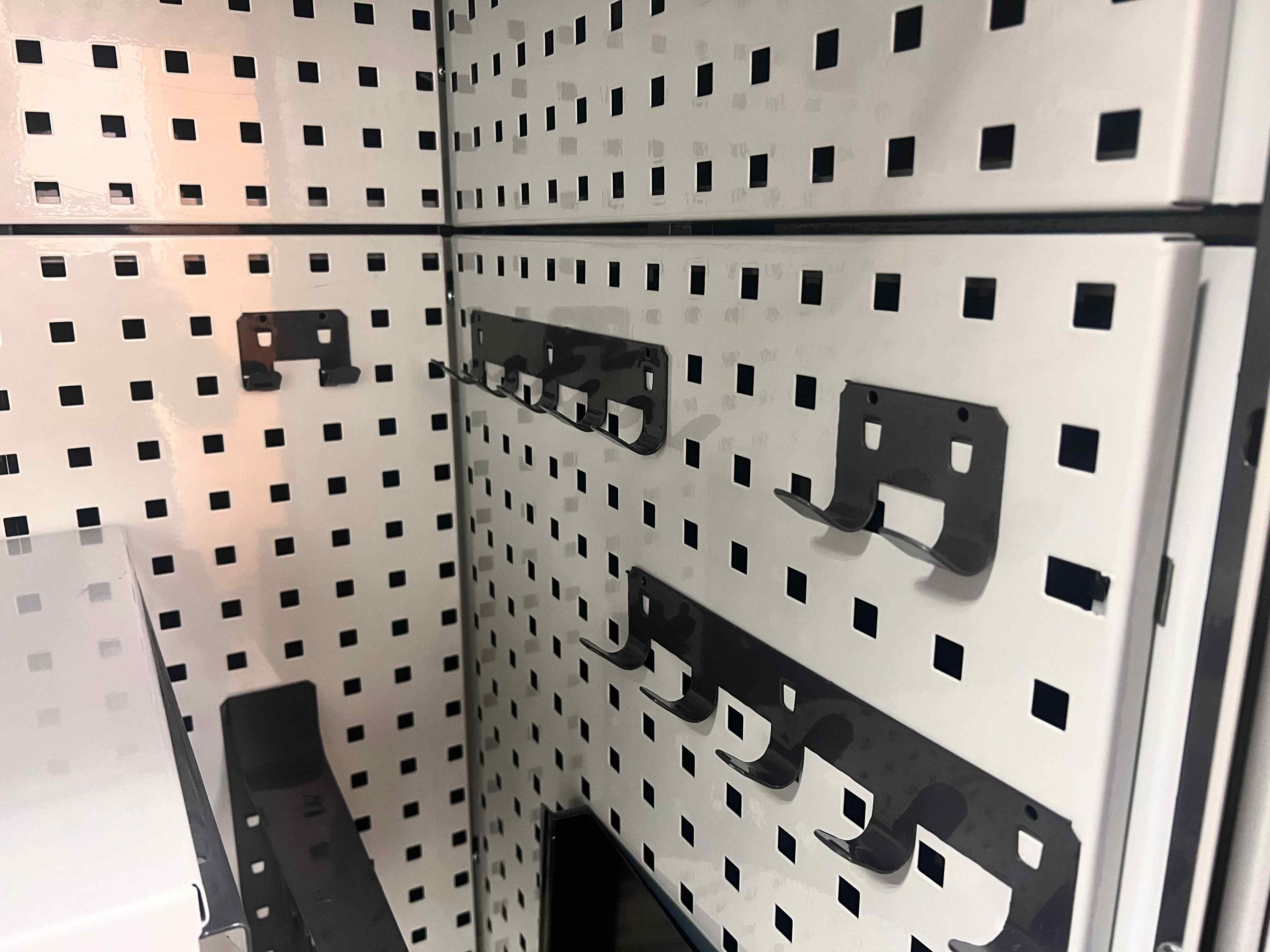 Шкаф для паркинга 1700х950х600